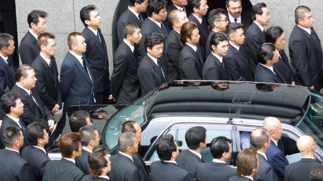 Menguak Dunia Bawah Tanah Yakuza 