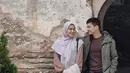 <p>Menikmati momen liburan bersama di Turki, pasangan selebriti yang sudah menikah sejak sejak 12 Desember 2009 ini terlihat selalu harmonis. Keduanya menjadi salah satu pasangan idola, kerena dalam perjalanan rumah tangganya tampak adem ayem. (Liputan6.com/IG/@dhiniaminarti)</p>