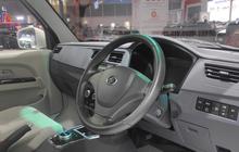 7 Barang Ini Bisa Menjadi Berbahaya Jika Dibiarkan di Dalam Mobil Saat Cuaca Panas.