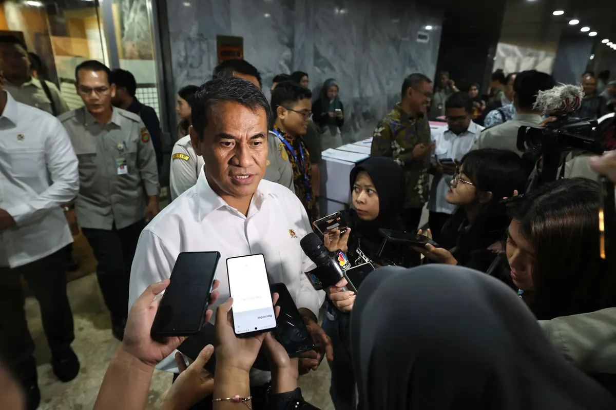 Mentan Tegaskan Tak Ada Kelangkaan Pupuk Subsidi di Kabupaten Karawang