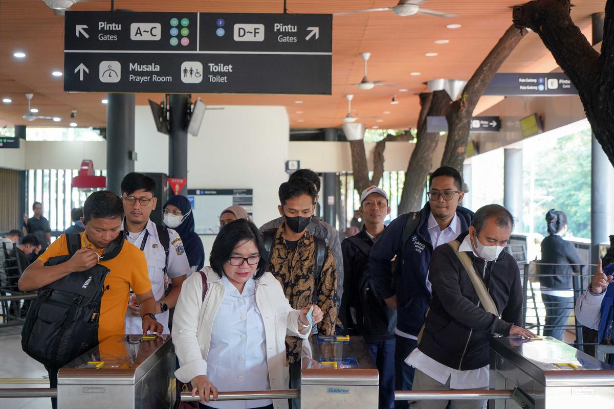 ASN Pemprov DKI diwajibkan naik transportasi umum setiap Rabu
