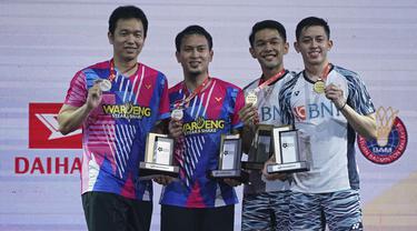 Foto: Perang Saudara Ganda Putra Indonesia di Malaysia Masters 2022, Fajar / Rian Keluar Sebagai Juara