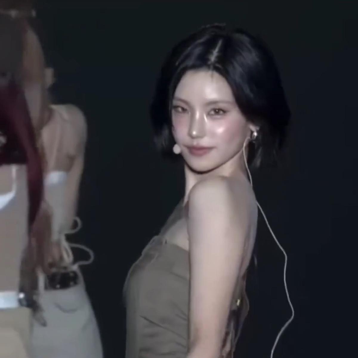 Potret Terbaru Yeji ITZY dengan Model Rambut Pendek Makin Cantik dan Fresh di Atas Panggung
