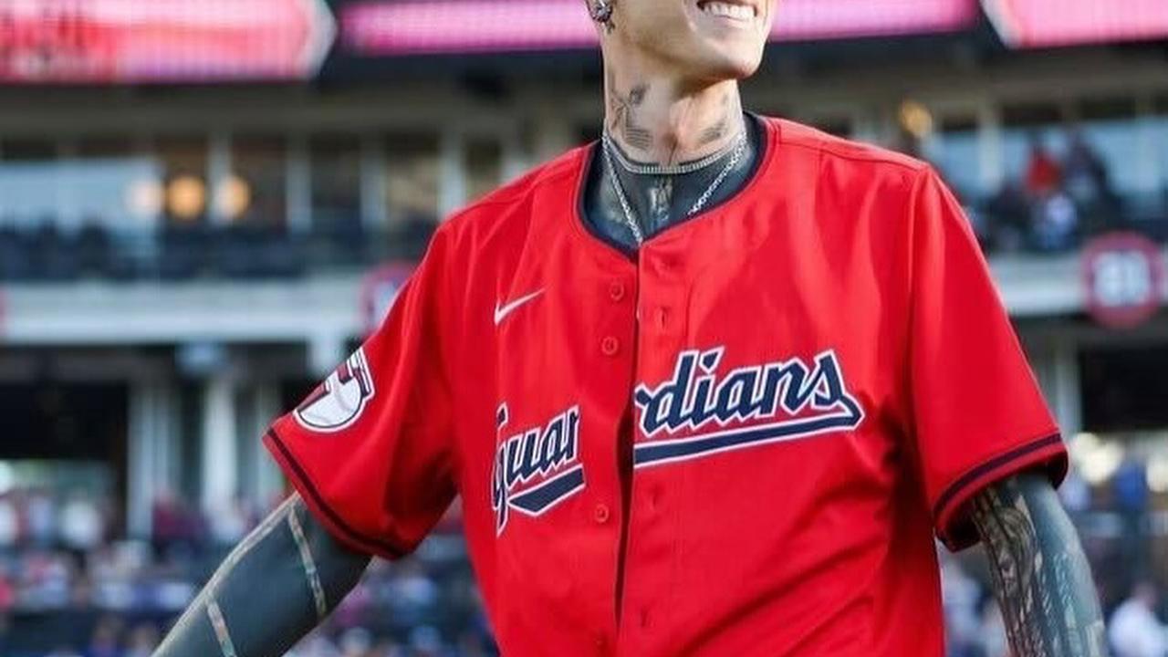 Profil Machine Gun Kelly, Kekasih Megan Fox yang Kontroversial