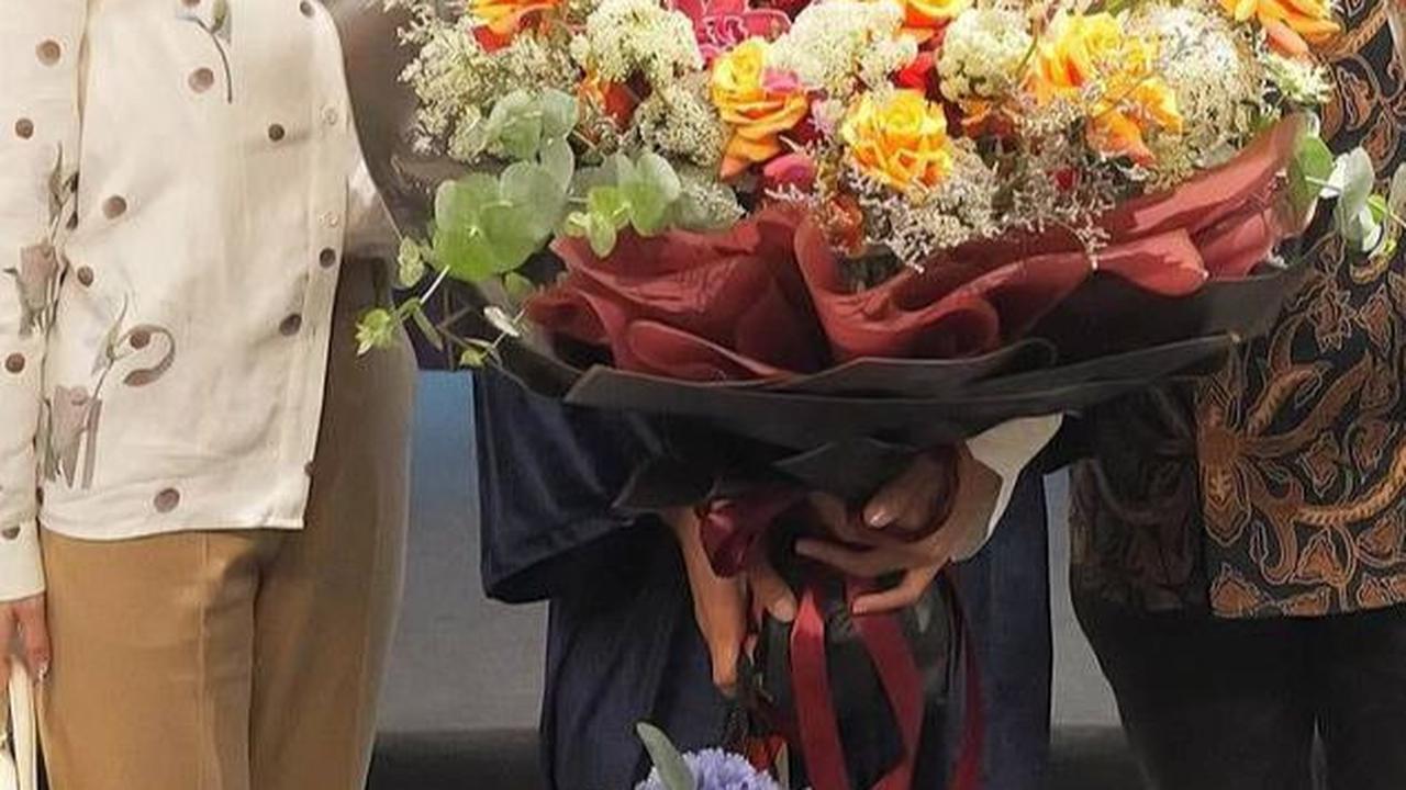 Kabar gugatan cerai Ruben terhadap Sarwendah bukanlah sekedar rumor, tapi telah dikonfirmasi secara langsung oleh Humas Pengadilan Negeri Jakarta Selatan, Tumpanuli Marbun, saat dihubungi pada Rabu (12/6).<br>