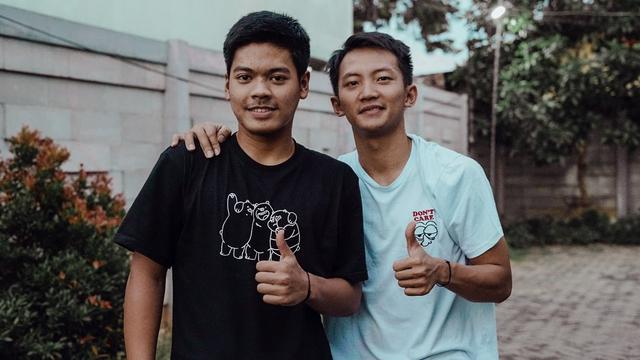 6 Potret Kenangan Syabda Perkasa Belawa dengan Atlet Badminton Indonesia