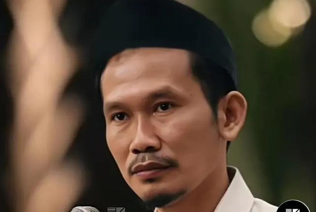 Saat Presiden Dilengserkan, Kekaguman Gus Baha kepada Gus Dur dari Sisi Fikih