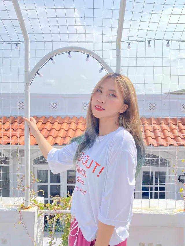 6 Potret Natya Shina, Influencer yang Punya Penampilan Bak Idol Korea