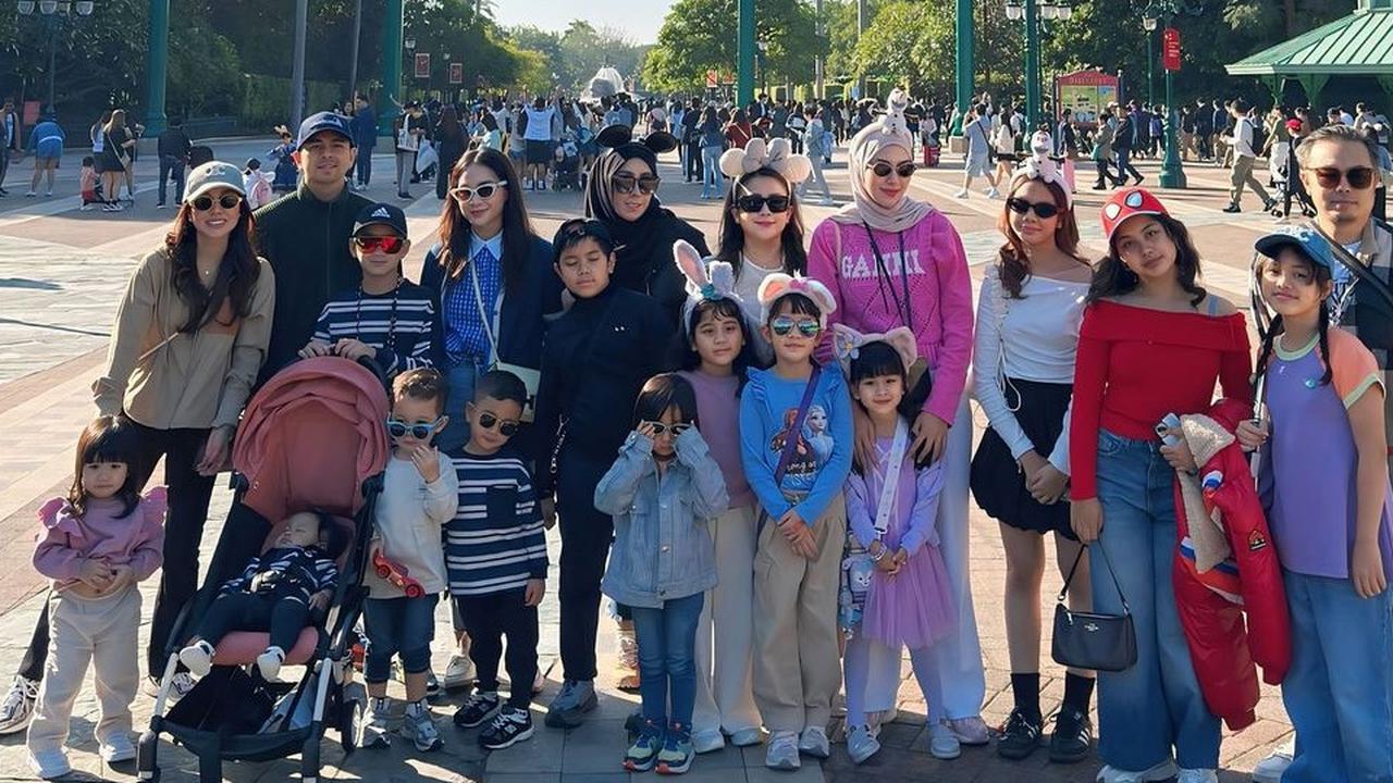 Momen Liburan Amy Qanita Ibu Raffi Ahmad dengan Semua Cucu Liburan ke Hong Kong, Potret Bareng Baby Lily Jadi Sorotan