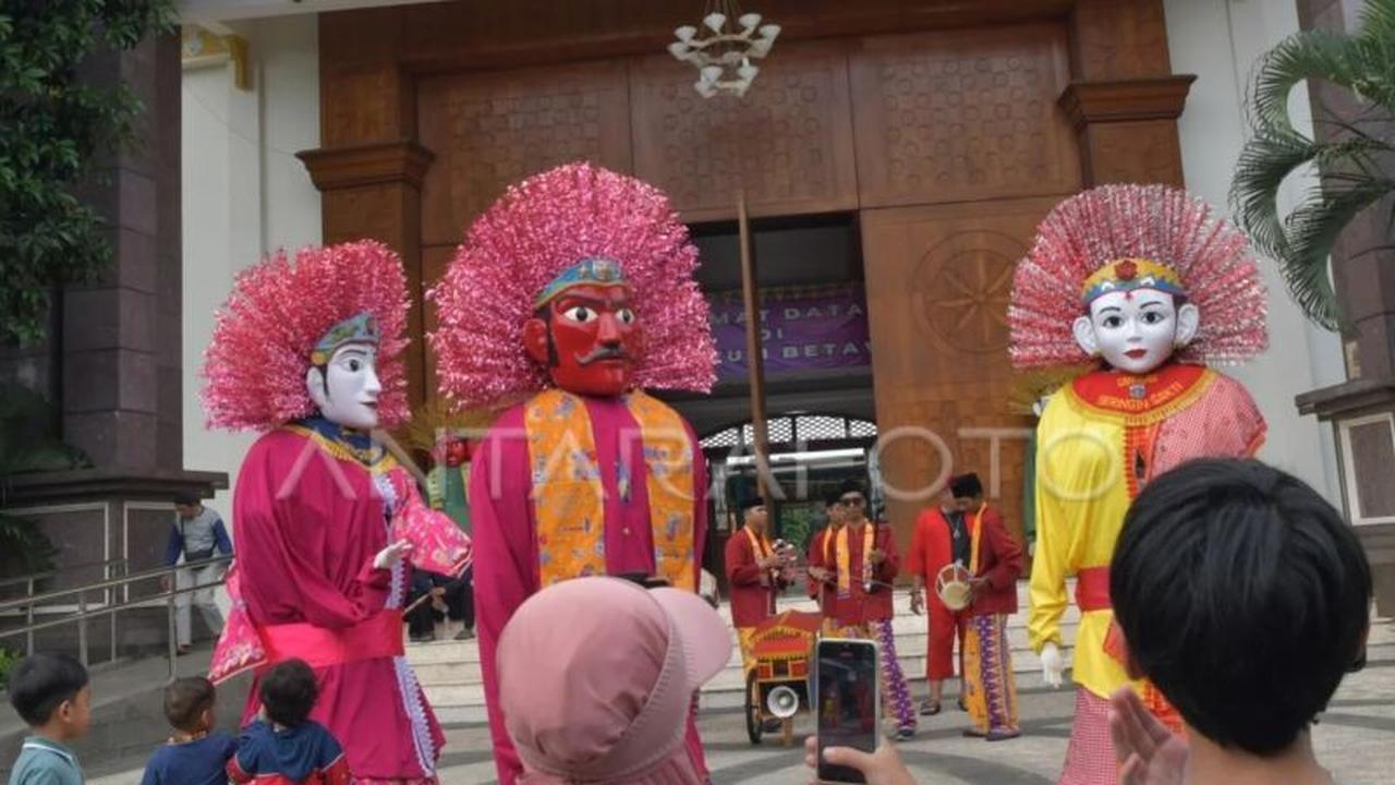 Oplet Robet Lestarikan Budaya Betawi di Tengah Arus Globalisasi, Manfaatkan HUT Jakarta ke-499