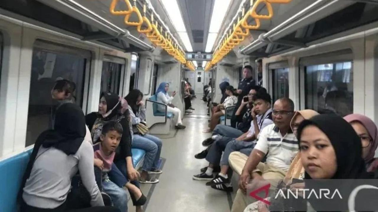 LRT Sumsel Tambah 98 Perjalanan Dukung Car Free Night Palembang