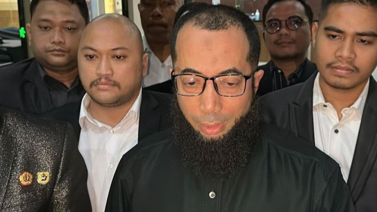 Tak Cuma Khalid Basalamah, Ratusan Biro Travel Kembalikan Uang di Kasus Kuota Haji