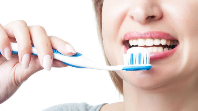 Pasta Gigi Ini Baik untuk Atasi Gigi Ngilu