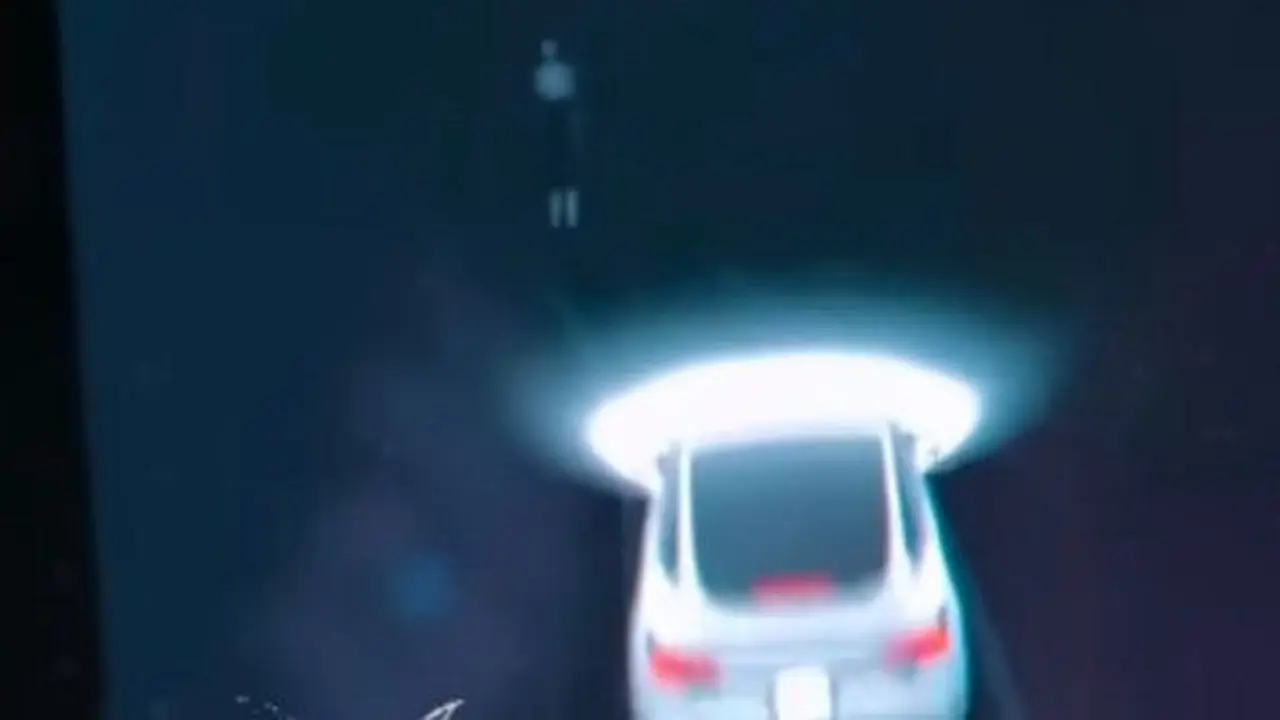 Sensor Tesla menangkap sosok hantu di Italia