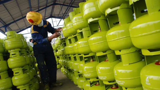 Pertamina telah membangun dan mengoperasikan Lembaga Penyalur BBM Pertashop dan Pangkalan LPG 3Kg melalui Program One Village One Outlet (OVOO). (Dok Pertamina)