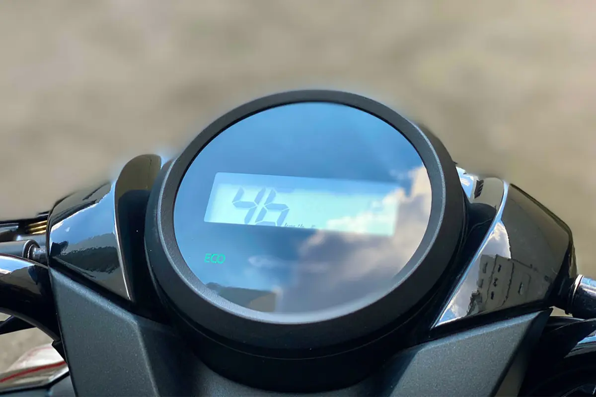 Cara Berkendara Sepeda Motor yang Irit BBM
