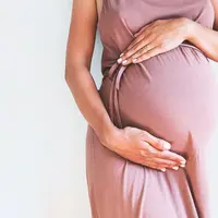 Memperbaiki posisi sungsang./Copyright shutterstock.com