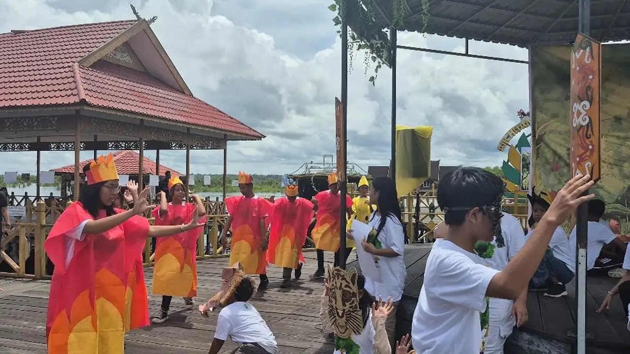 Drama teatrikal dampak karhutla di Palangka Raya