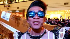 Sebagai artis dan komedian asal Bandung, Aming tentunya menyukai makanan khas kota kembang, termasuk oncom yang menurutnya pas di lidah. Tapi makanan tersebut malah membuat aming gelagapan.