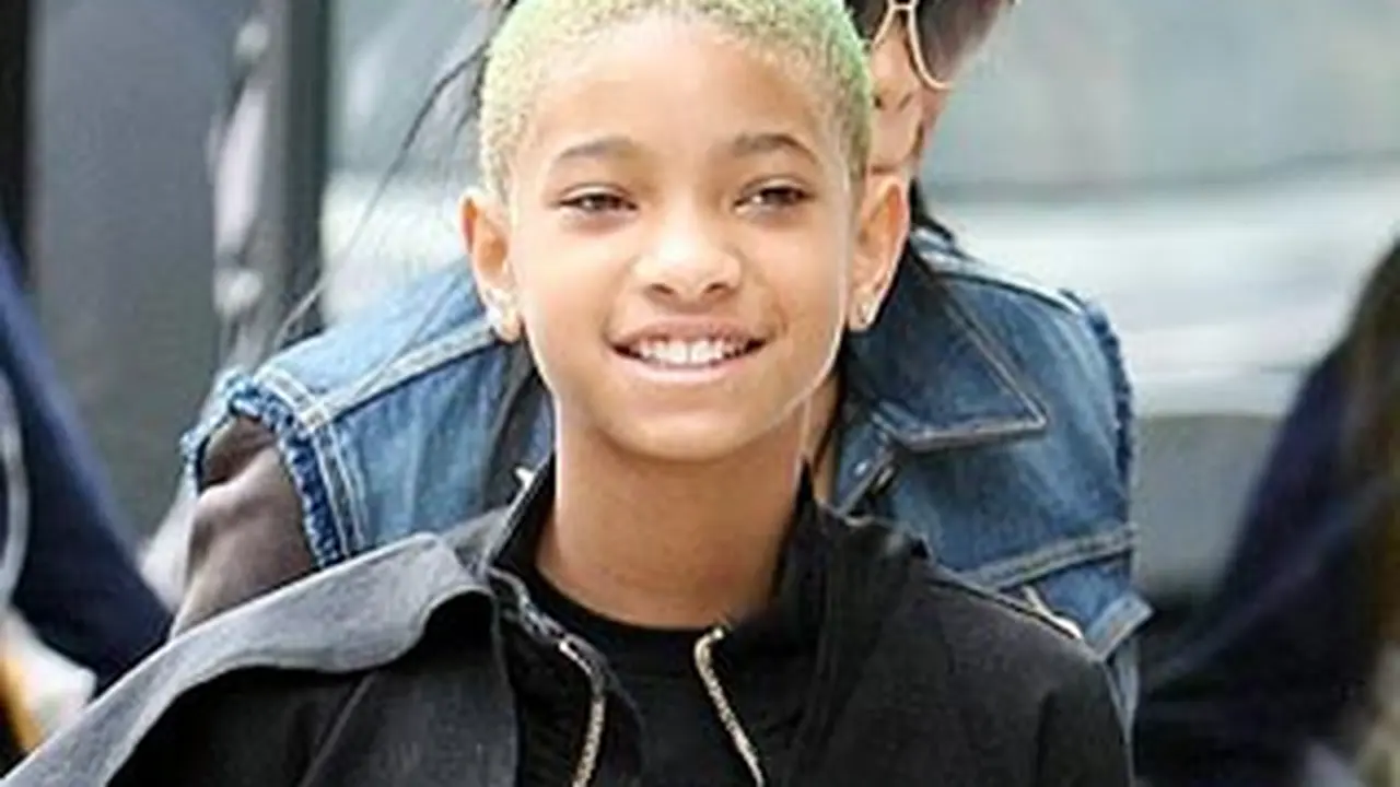 Kunjungi Blue Ivy, Willow Smith Ubah Penampilan - ShowBiz Liputan6.com