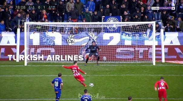 Penalti Kevin Gameiro memastikan Atletico membawa tiga poin usai menaklukkan Alaves 1-0 di Liga Spanyol. Sempat memiliki kesempata...