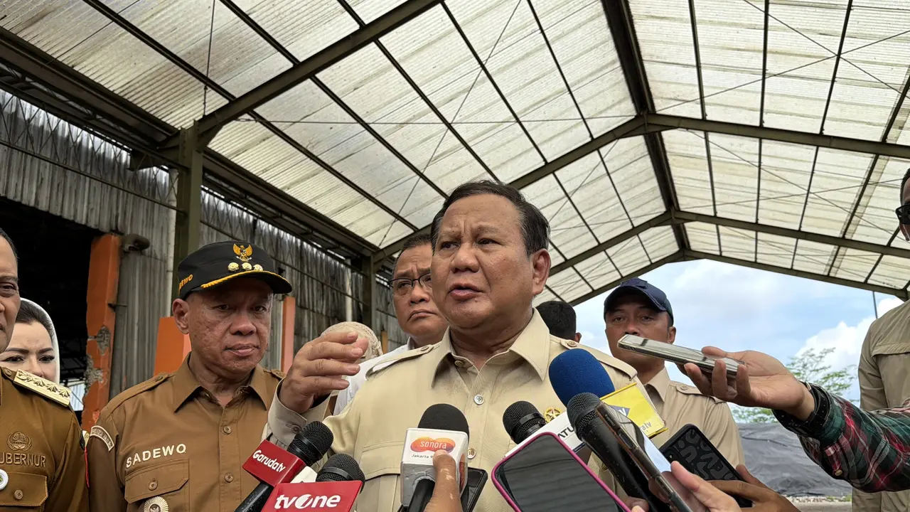 Presiden Prabowo Subianto di Desa Kaliori, Banyumas, Selasa (28/4/2026) (Liputan6.com/Lizsa Egeham)
