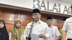 Pramono Turunkan Tim Usut Viral Komplotan Copet di Transjakarta
