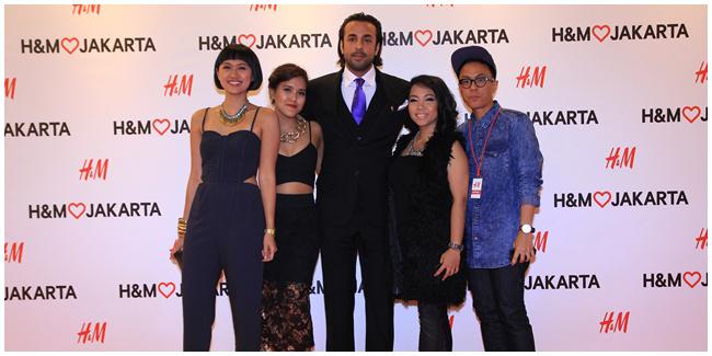 Sanveer Gill(Country Manager H&M Indonesia) dan H&M Indonesia Team