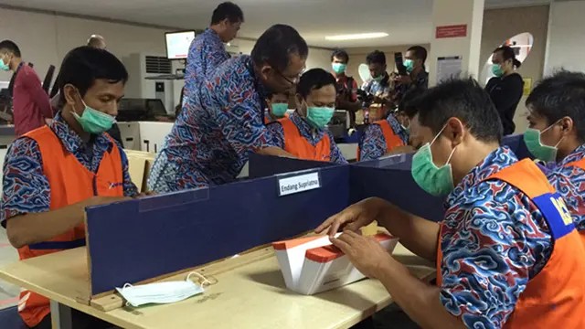 Ini Proses Pencetakan Surat Tagihan Bulanan Anda