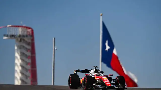 Pembalap Ferrari Charles Leclerc