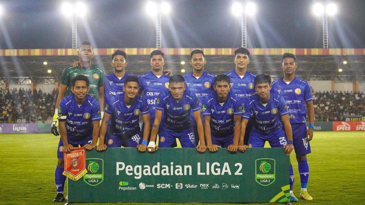 <b>Bangkit dari Keterpurukan</b>