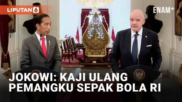 Presiden FIFA Gianni Infantino akhirnya menyambangi Indonesia pasca tragedi Kanjuruhan Malang. Ia bertemu Presiden Joko Widodo di Istana Merdeka, Jakarta (18/10/2022). Jokowi dan Gianni membahas transformasi menyeluruh sepak bola di Indonesia.