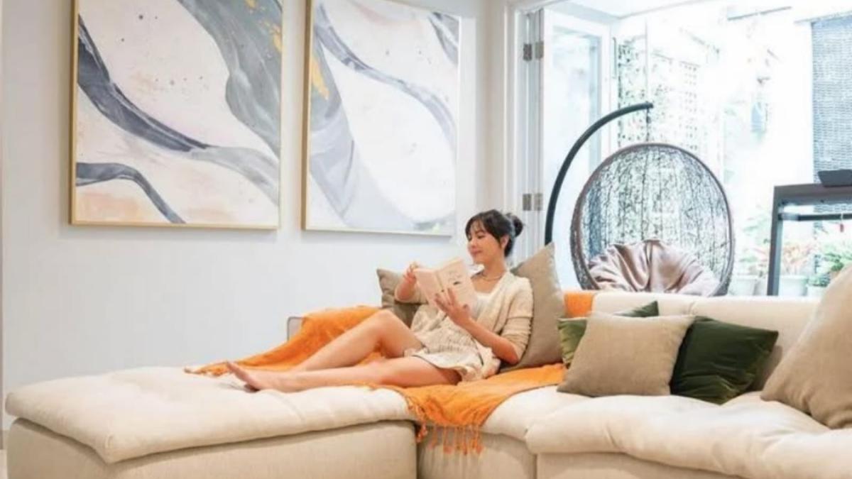 Jessica Mila Terbantu dengan Pembukaan Showroom Toko Karya Seni di Jakarta