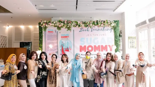 Jes Tanjung saat peluncuran bukunya Sugar Mommy