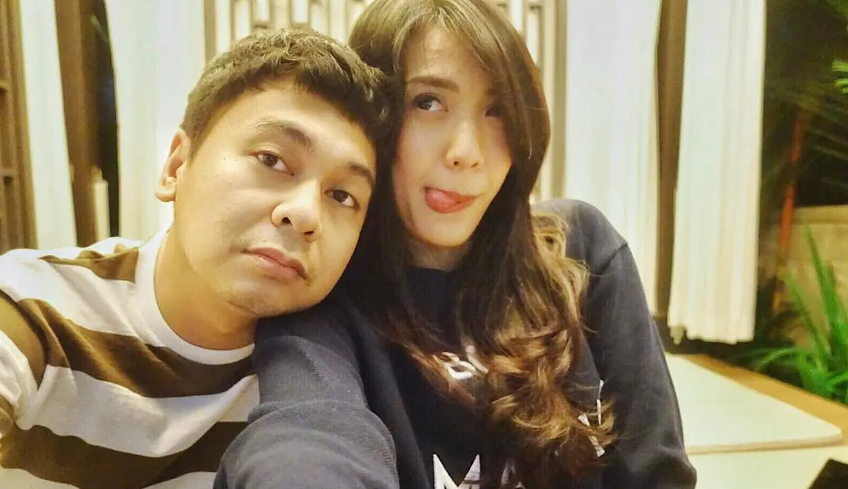 (Instagram/anissaaziza)