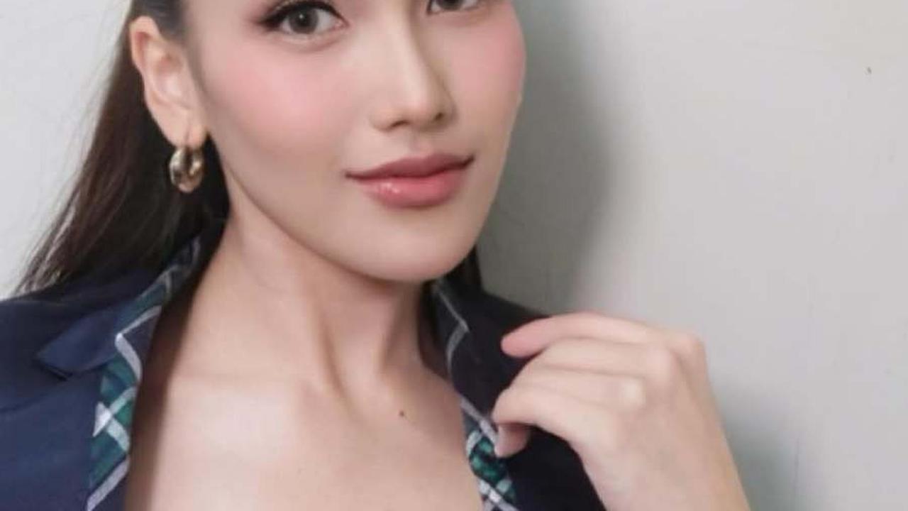 7 Potret Ayu Ting Ting, Tanggapi Tuduhan Hidupnya Disetir Orang Tua dan Tegaskan Semua Itu Salah