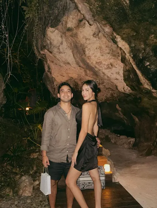 [Instagram/anyageraldine]