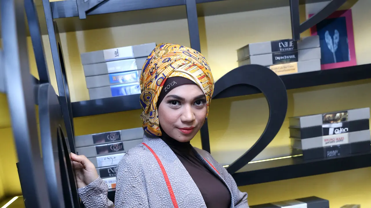 Indah Nevertari