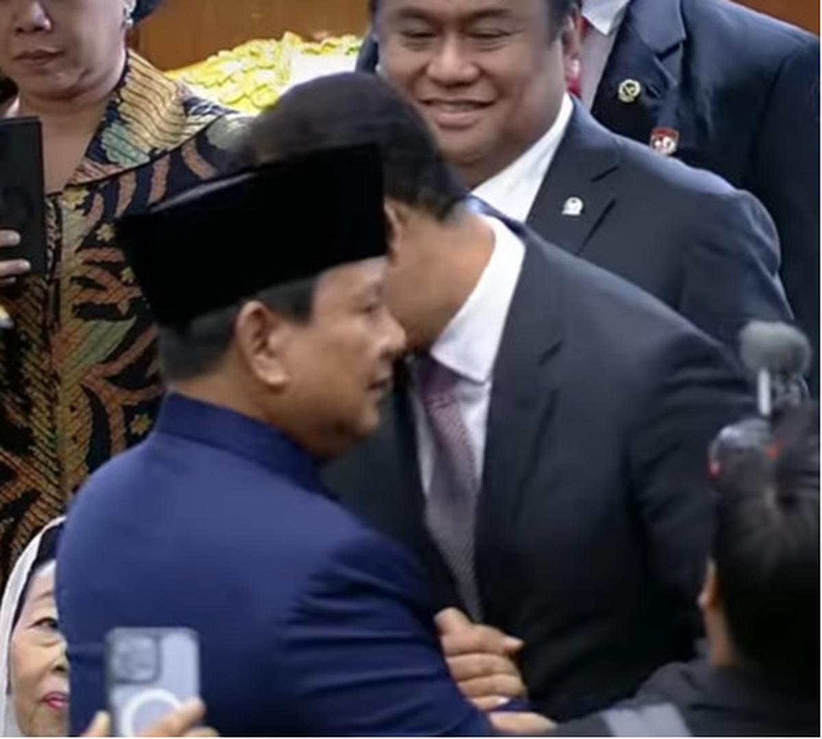 Interaksi Prabowo dan Anies Baswedan