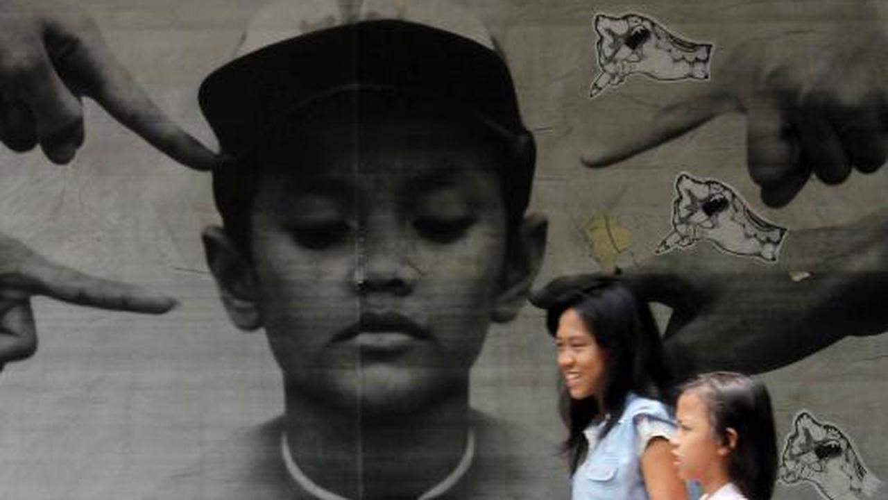 Mural bertema HAM dan anti-korupsi terlukis di dinding Ibu Kota