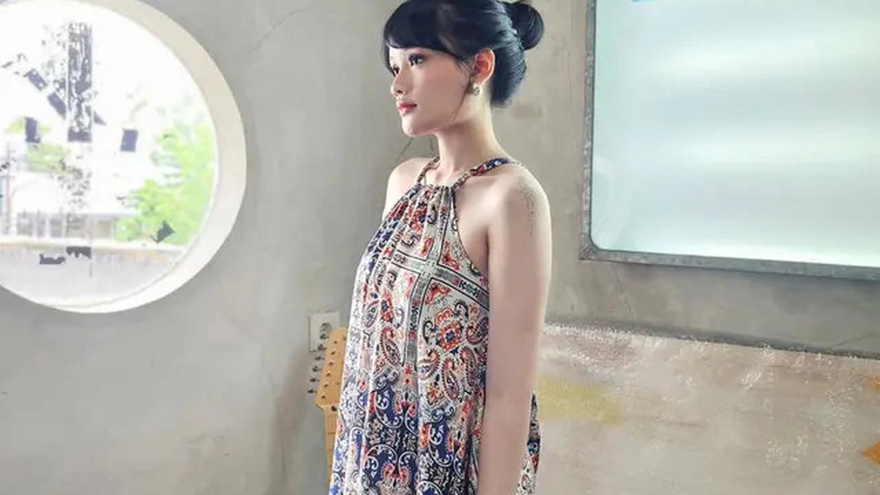 6 Inspirasi Gaya Rambut Fanny Soegi, dari Panjang hingga Pendek yang Bikin Pangling