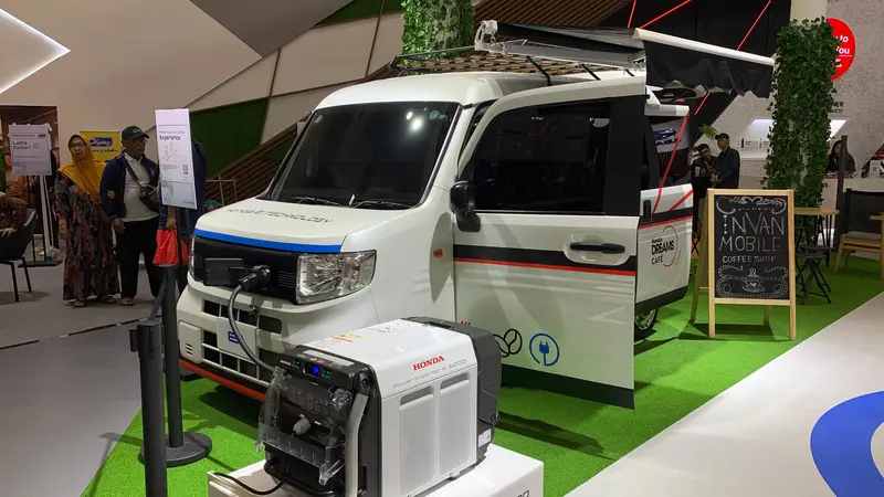 Honda N-VAN e: di GIIAS 2024