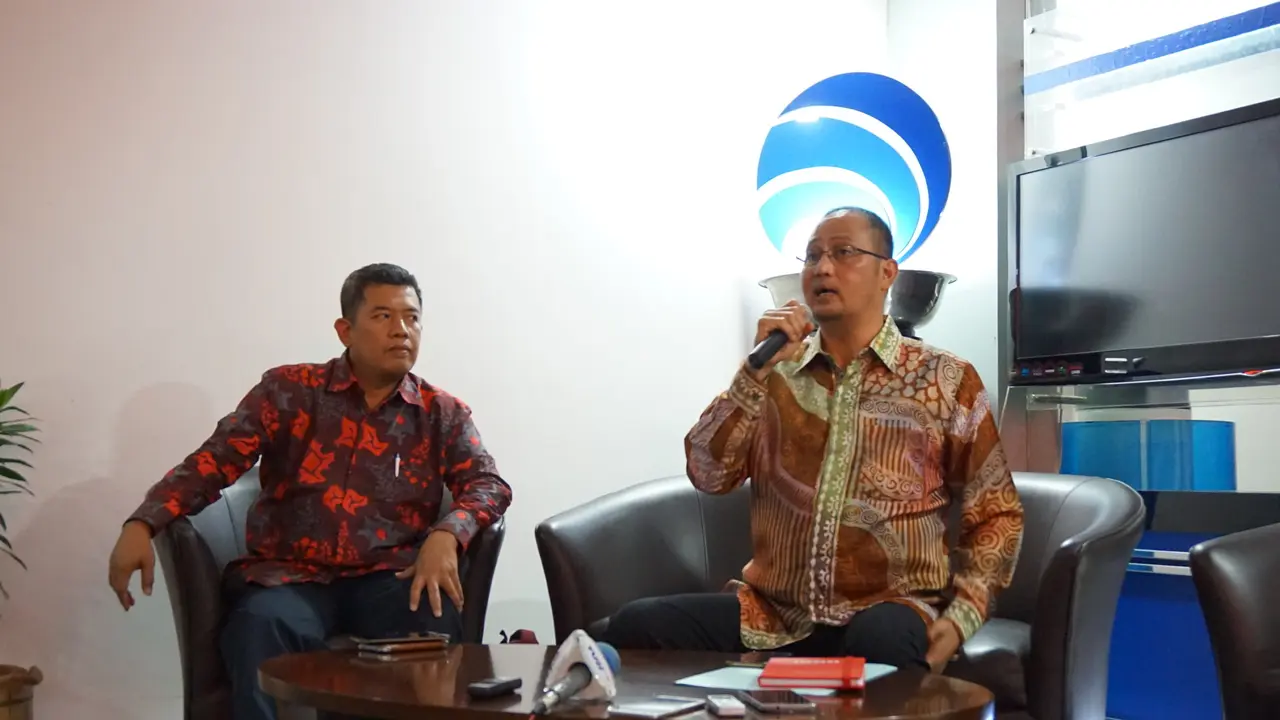 Kemkominfo dan Facebook 
