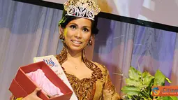 Citizen6, Ceko: Meskipun penyandang tuna rungu, Dian Inggrawati (27) berhasil menjadi 2nd Runner Up Miss Deaf 2011, mengalahkan kontestan lainnnya di Praha,Ceko. (Pengirim: Ilyas)