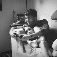 Relationship goals memiliki arti lebih dari sekadar kemesraan yang ditunjukkan di media sosial. (Foto: pinterest.com)