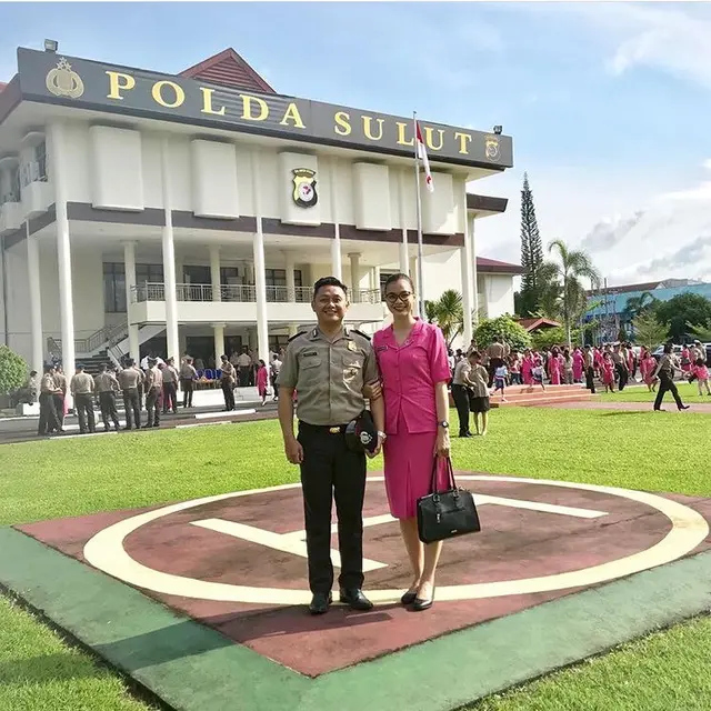 Instagram Kezia Warouw