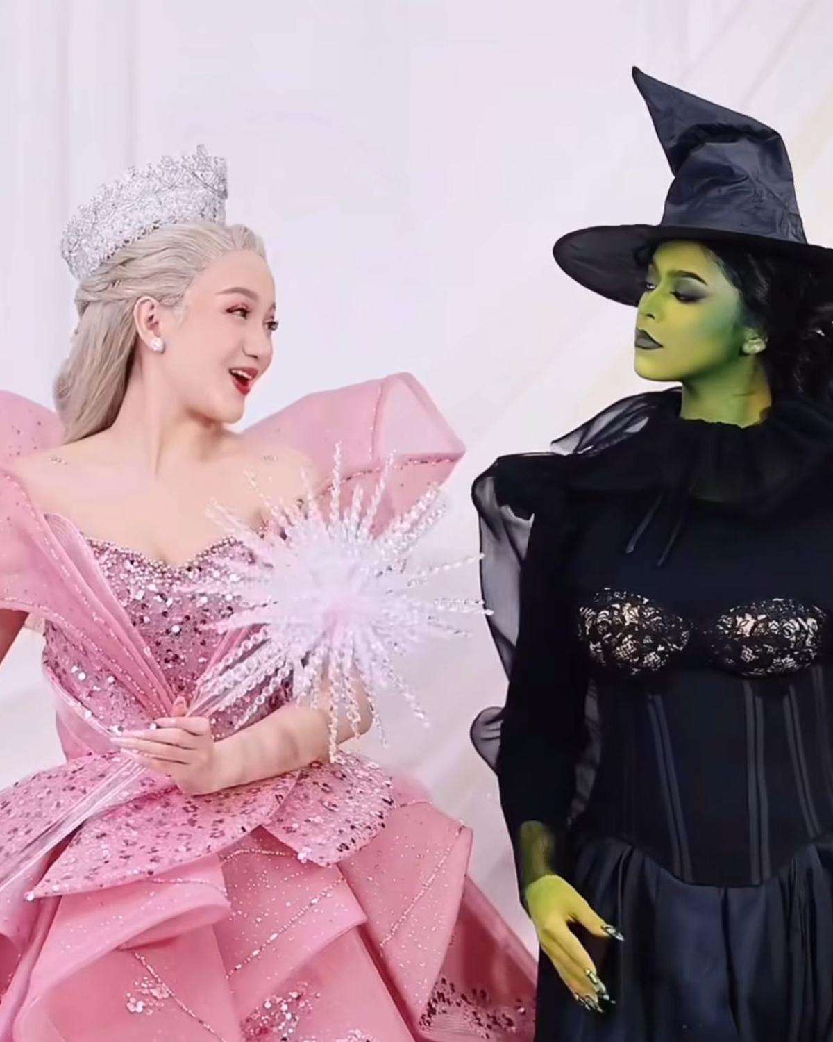 7 Potret Nanda Arsyinta dan Jharna Bhagwani Hidupkan Glinda dan Elphaba dengan Sentuhan Nusantara