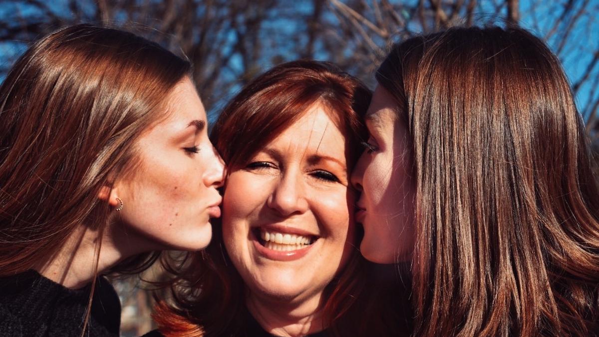 6 Trik Komunikasi Efektif Agar Disukai Mertua