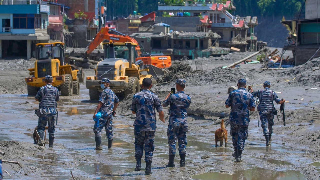 Banjir Bandang Nepal Tewaskan 356 Orang