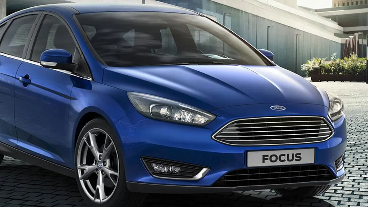 Ford Focus 2015 (source by: worldcarfans)